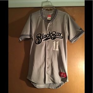Men’s Rawlings Black Sox jersey adult small